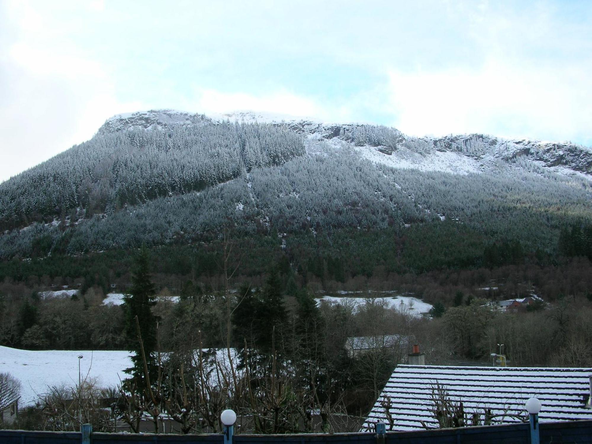Darroch View B&B อินเวอร์มอริสตัน ภายนอก รูปภาพ