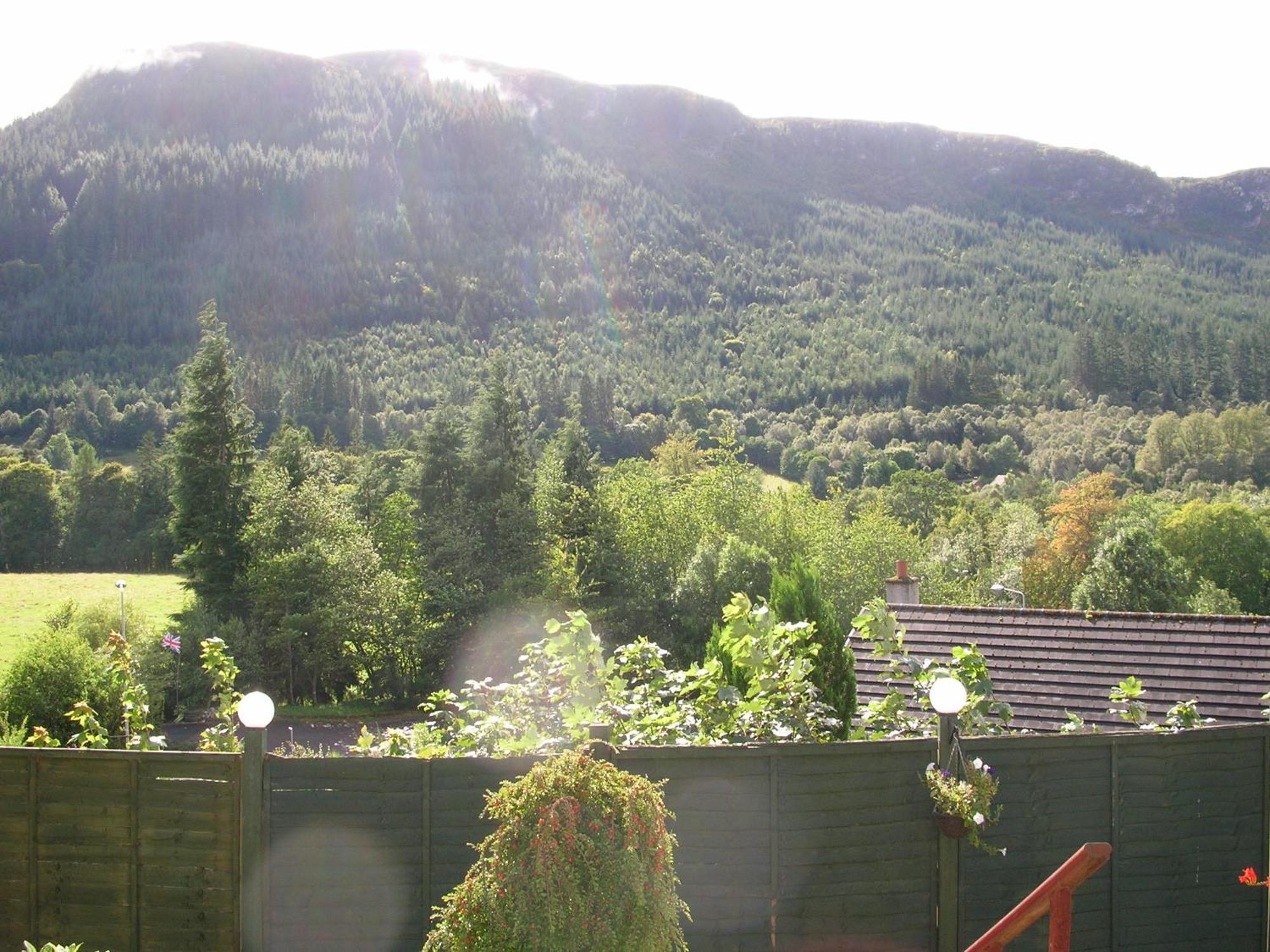 Darroch View B&B อินเวอร์มอริสตัน ภายนอก รูปภาพ